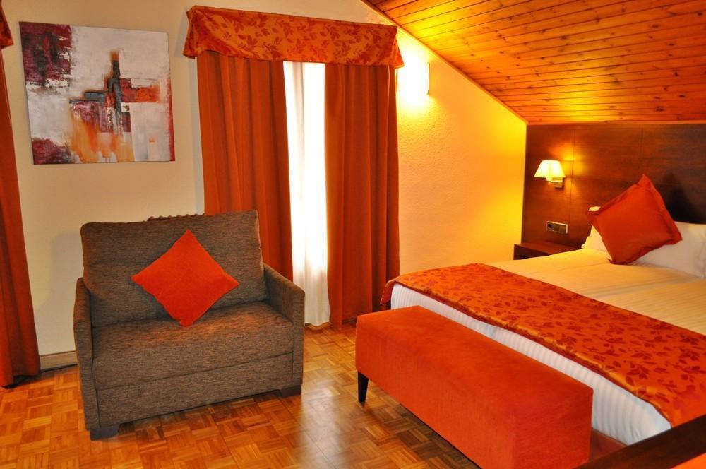 Hotel Solineu La Molina Alp Habitación foto