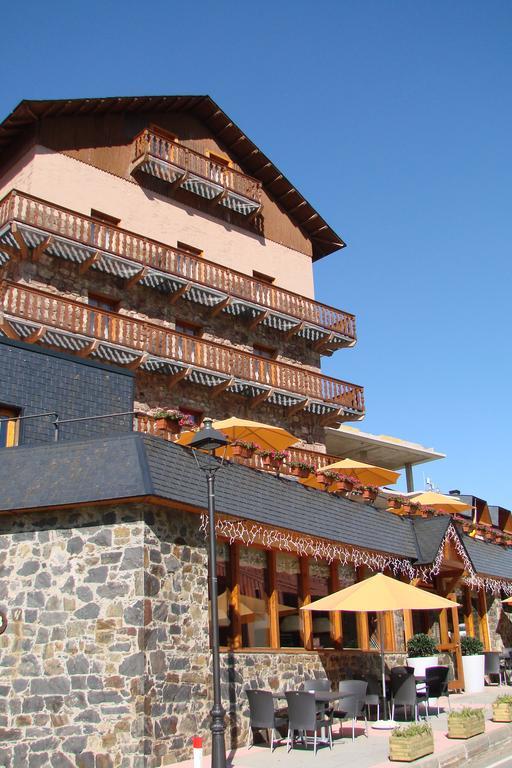 Hotel Solineu La Molina Alp Exterior foto